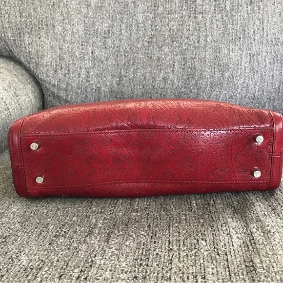 Monsac red leather paisley embossed shoulder bag purse - Picture 4 of 13